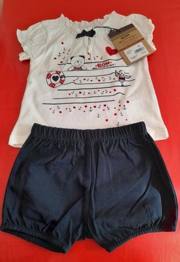 Ensemble Elle est où la mer 3 mois neuf avec étiquette