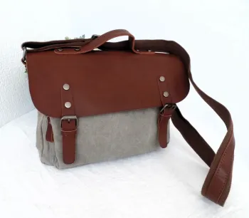 Sac cartable style gibecière Mandoline