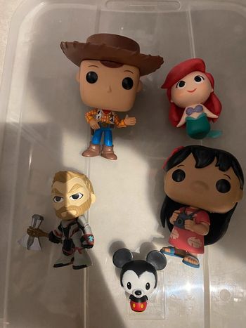 Lot funko pop disney