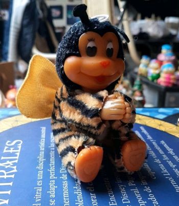 Peluche vintage abeille