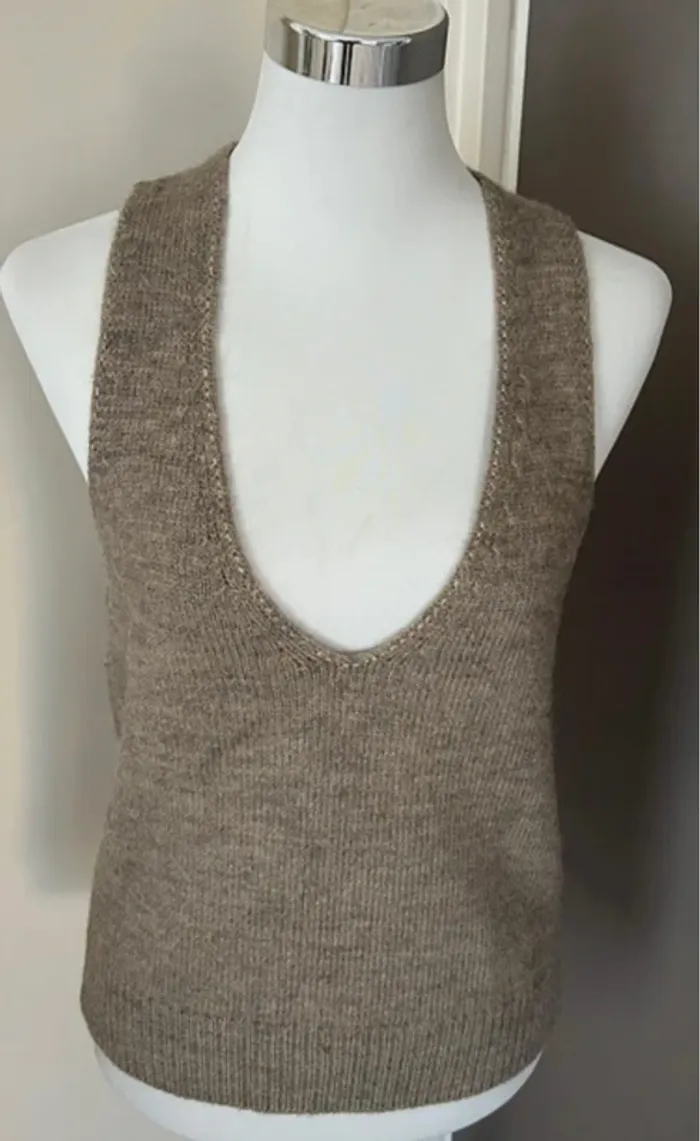 Vanessa Bruno, pull beige sans manches taille 3/40 Laine et cachemire