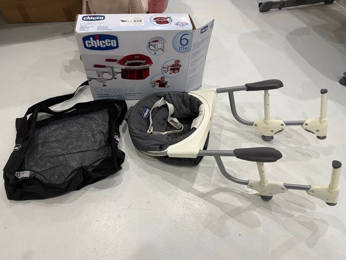 Siège de table chicco pivotant