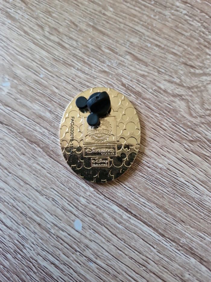 Pin’s disney - photo numéro 2
