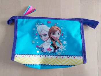 Trousse de toilette La reine des neiges