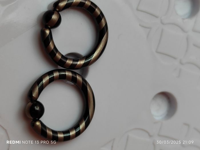 Bcr téton ou oreille en titane neuf - photo numéro 7