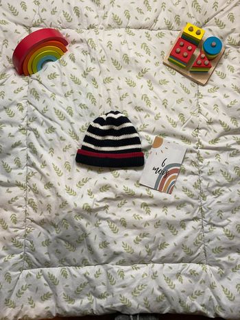 bonnet bleu marine rayé blanc elle est où la mer 6/9 mois