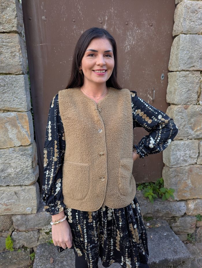 Gilet sans manche Quimper moumoute camel
Taille unique - photo numéro 3