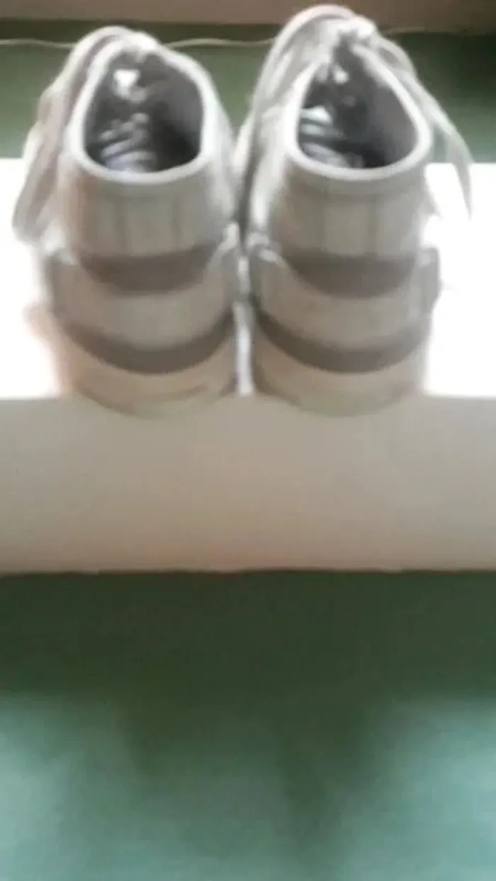 Sneakers vintage en cuir demi-montantes San Marina pointure 38 - photo numéro 5