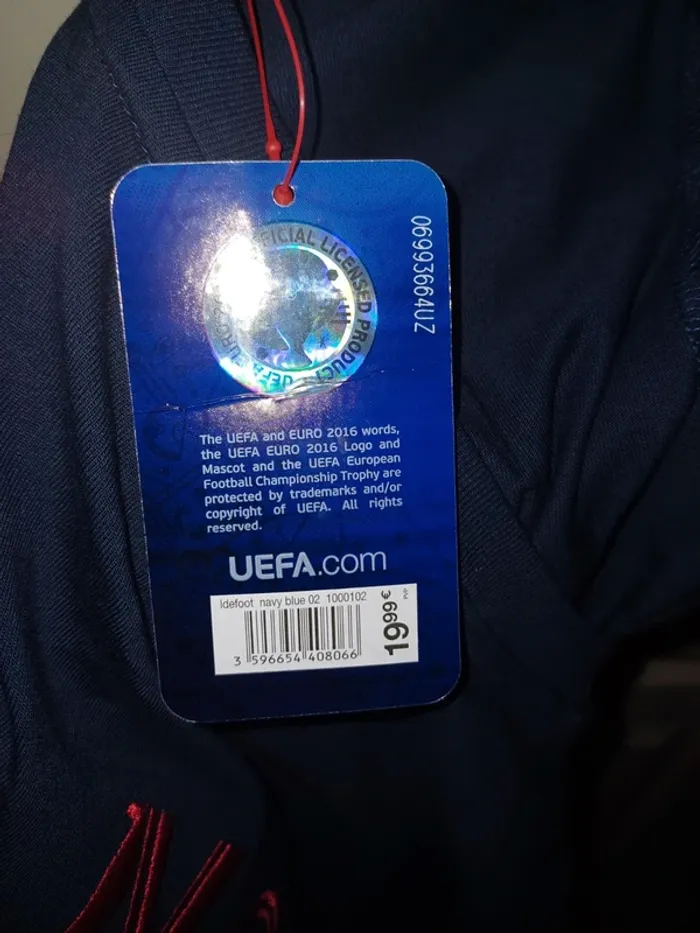 T-shirt Official - photo numéro 4