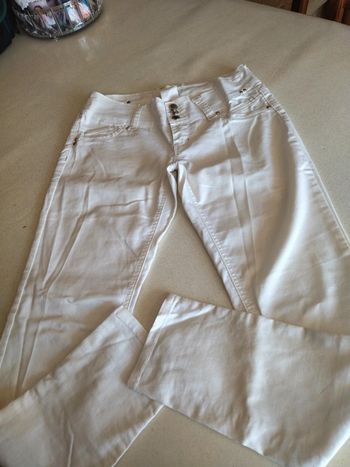 Pantalon jean fin femme Cache cache blanc. Taille 38
