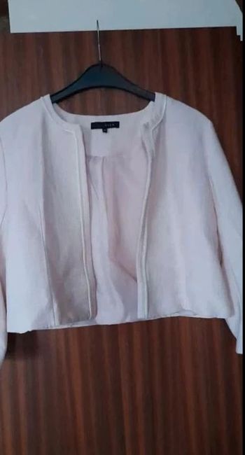 petite  veste Lola  Liza  taille 40