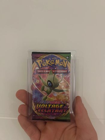 Booster Pokémon EB voltage éclatant