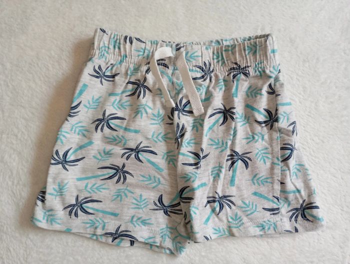 Short taille 80 cm