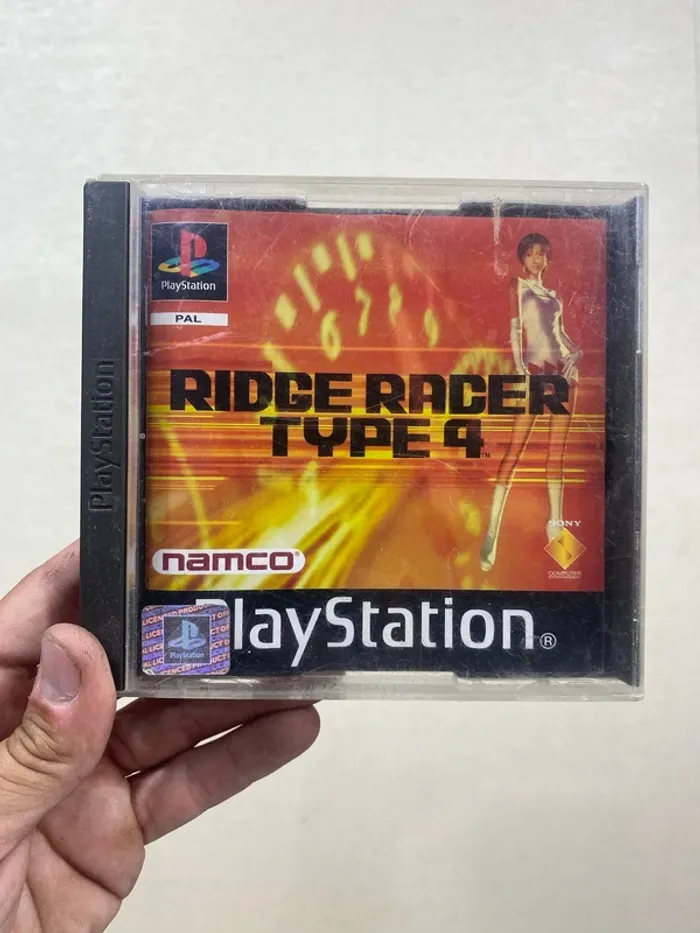 🎮 Jeu PS1 - Ridge Racer Type 4 (R4) - Version PAL FR
