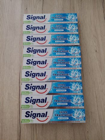 Dentifrices signal extra fraîcheur