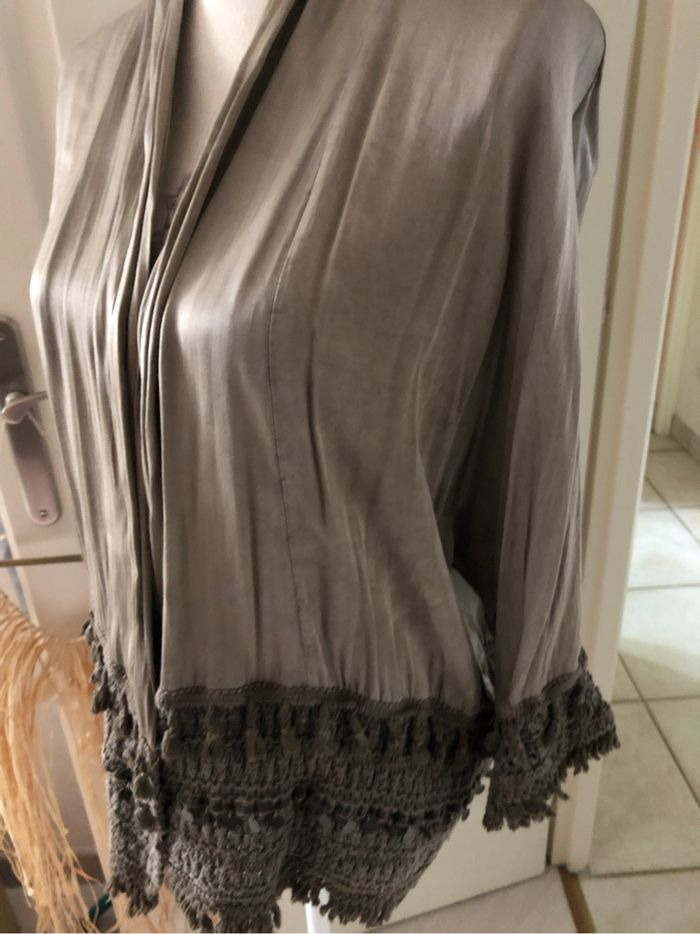 Veste mordorée avec pompon et pieces neuve - photo numéro 2