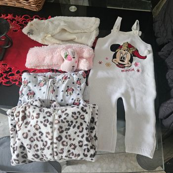 lot de vêtements bb