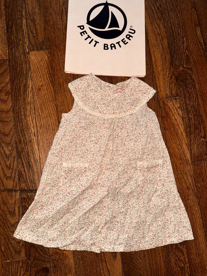 Robe petit bateau 6 mois