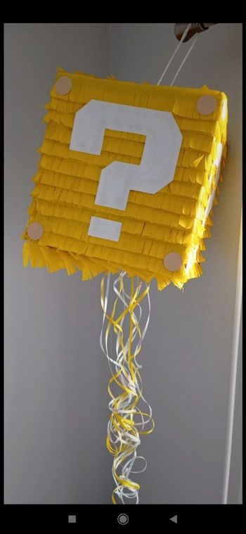 Pinata bloc mystère Mario