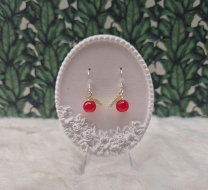 Boucles d’oreilles pommes en perles 🍎✨ #Bijoux #Pommes #Perles - photo numéro 3