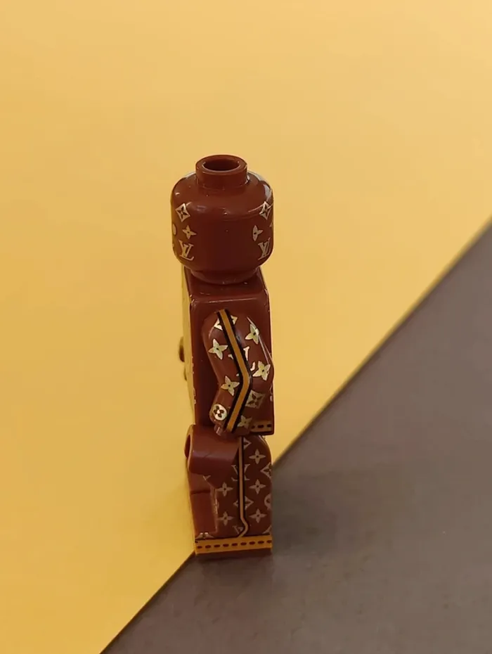 Figurine exclusive Louis V. compatible LEGO - Etat neuf 🌟 - Envoi rapide 🚚💨 - photo numéro 4