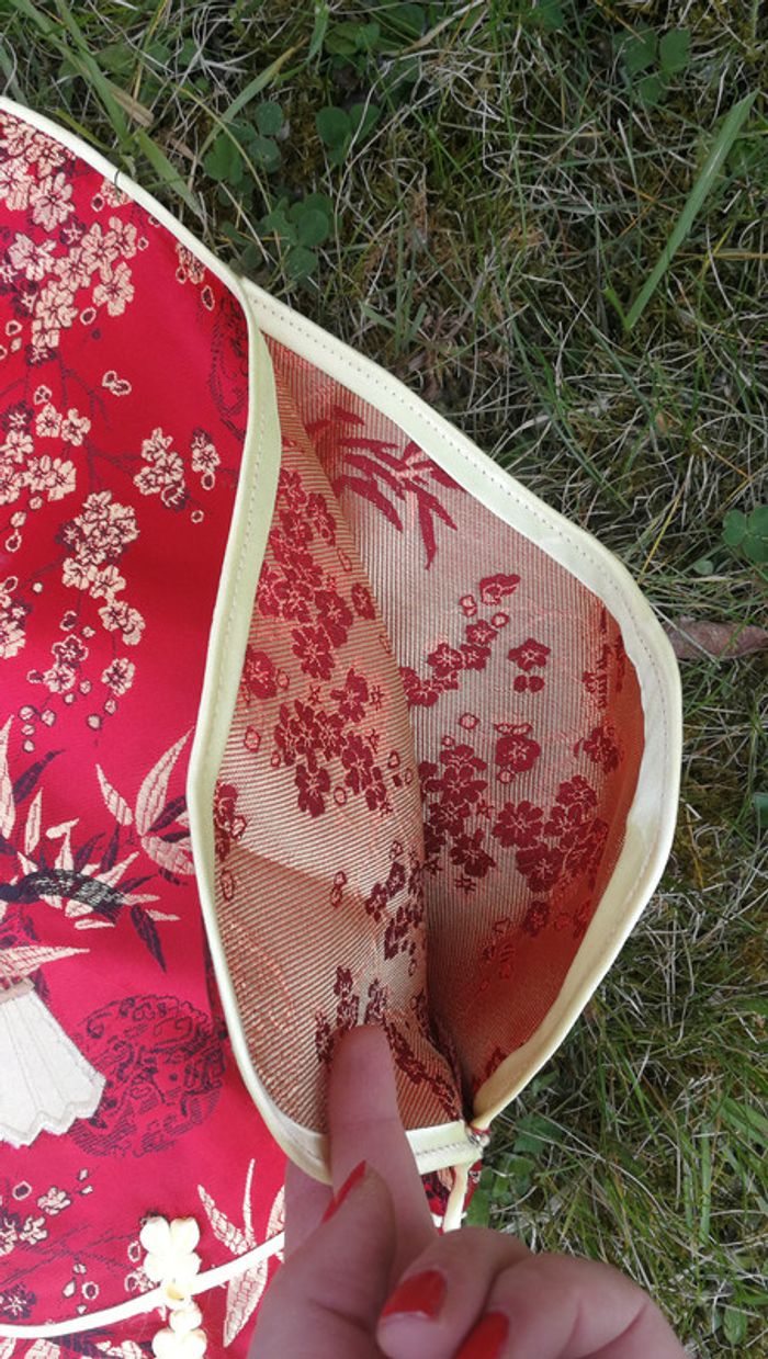 Haut rouge brodé traditionnel asiatique pour enfant - photo numéro 3