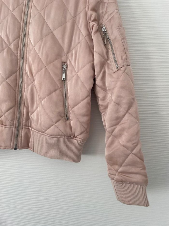 Bomber veste rose poudrée matelassée coupe-vent avec fermeture éclair et poches - photo numéro 3