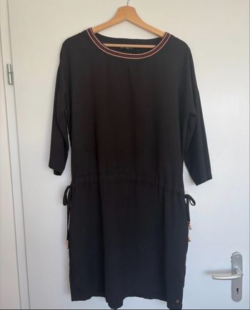 Robe noir bonobo