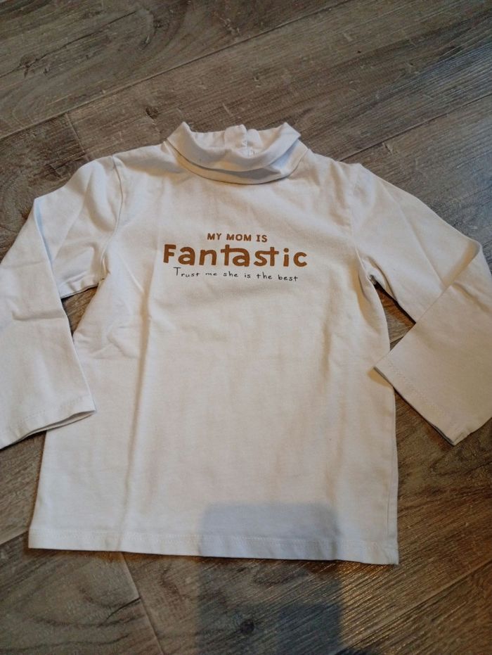 T shirt manches longues très bon état - photo numéro 4