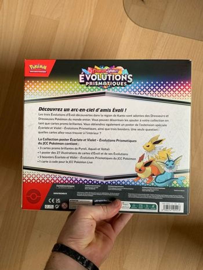 Pokémon coffret poster évolution prismatique EV8.5 - photo numéro 2