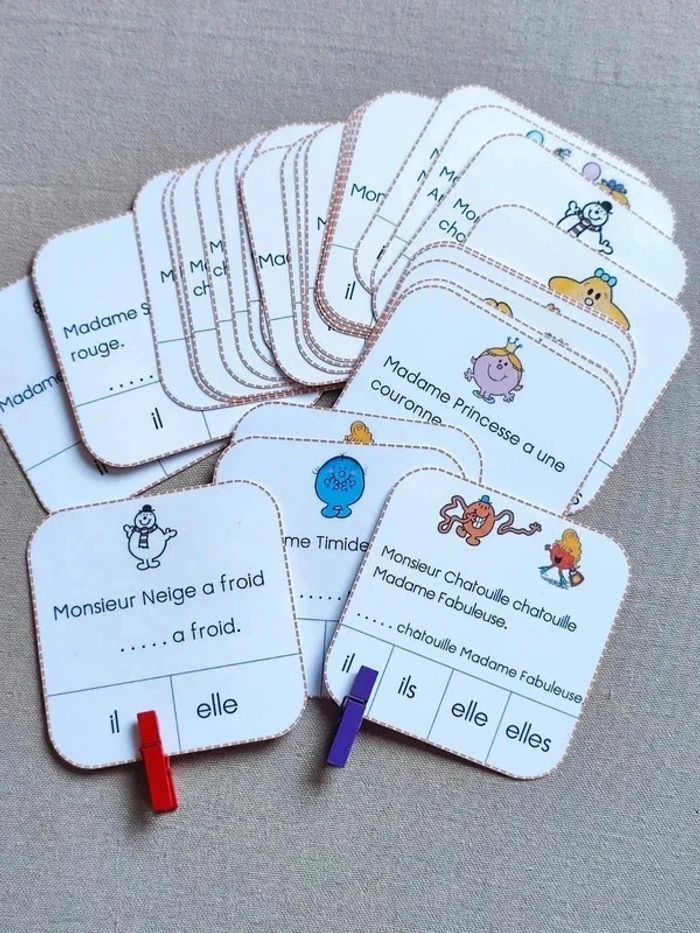 36 cartes à pince sur les pronoms