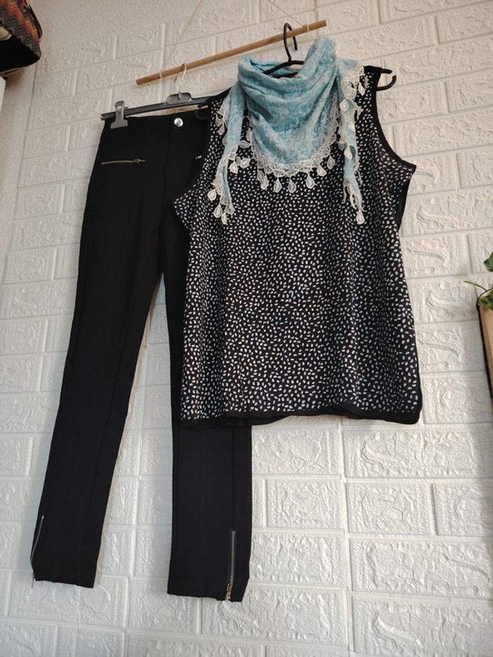 Ensemble pantalon noir, débardeur et foulard - photo numéro 3