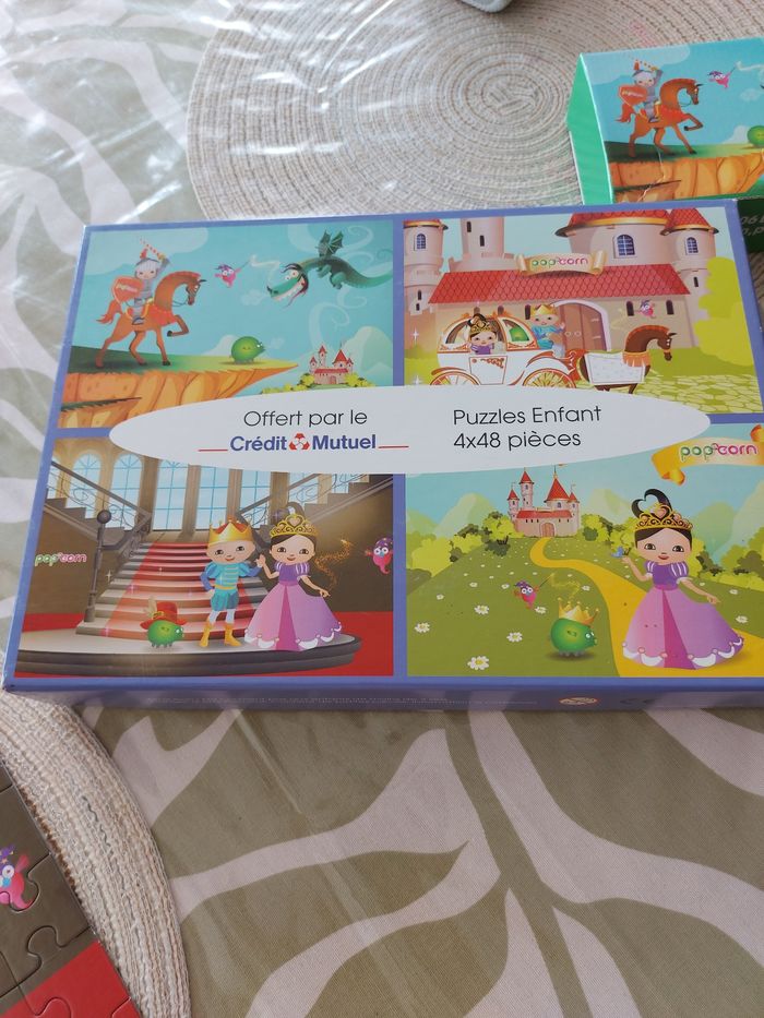 Coffret 4 puzzles - photo numéro 3