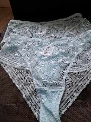 Lot de 2 tangas taille haute dentelle couleur aqua 34/36 Confidence lingerie 