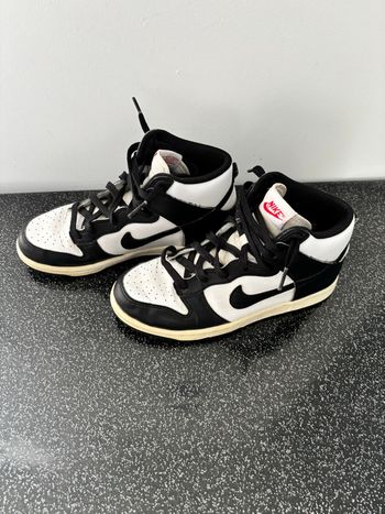 Nike - basket Dunk High taille 35