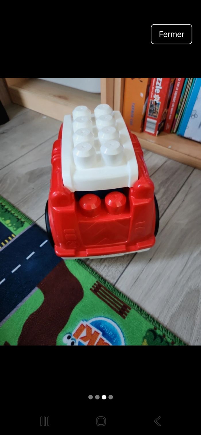 Voiture  méga bloks - photo numéro 3