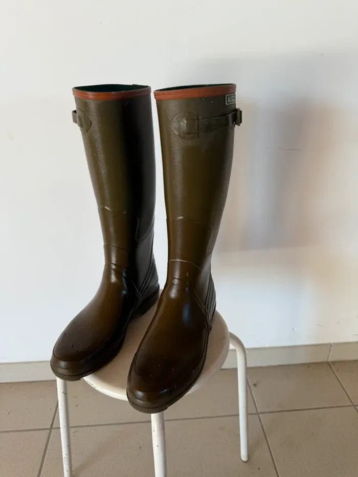 Authentiques bottes marron kaki aigle homme 45