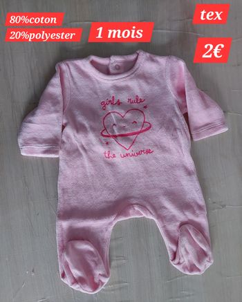 Grenouillère avec cœur fille 1 mois 