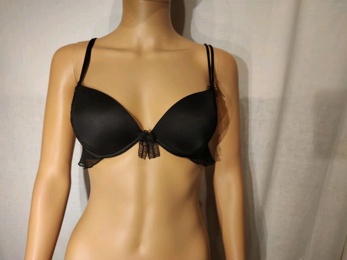 Soutien gorge à Coques Noir à froufrou _ T. 85B Eu / 70B Fr _ Darjeeling - photo numéro 2