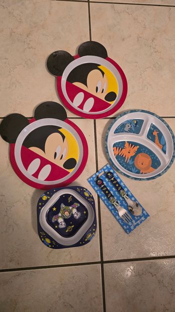 NEUFS lot assiettes,bol, couverts bébé 🤩🥰
