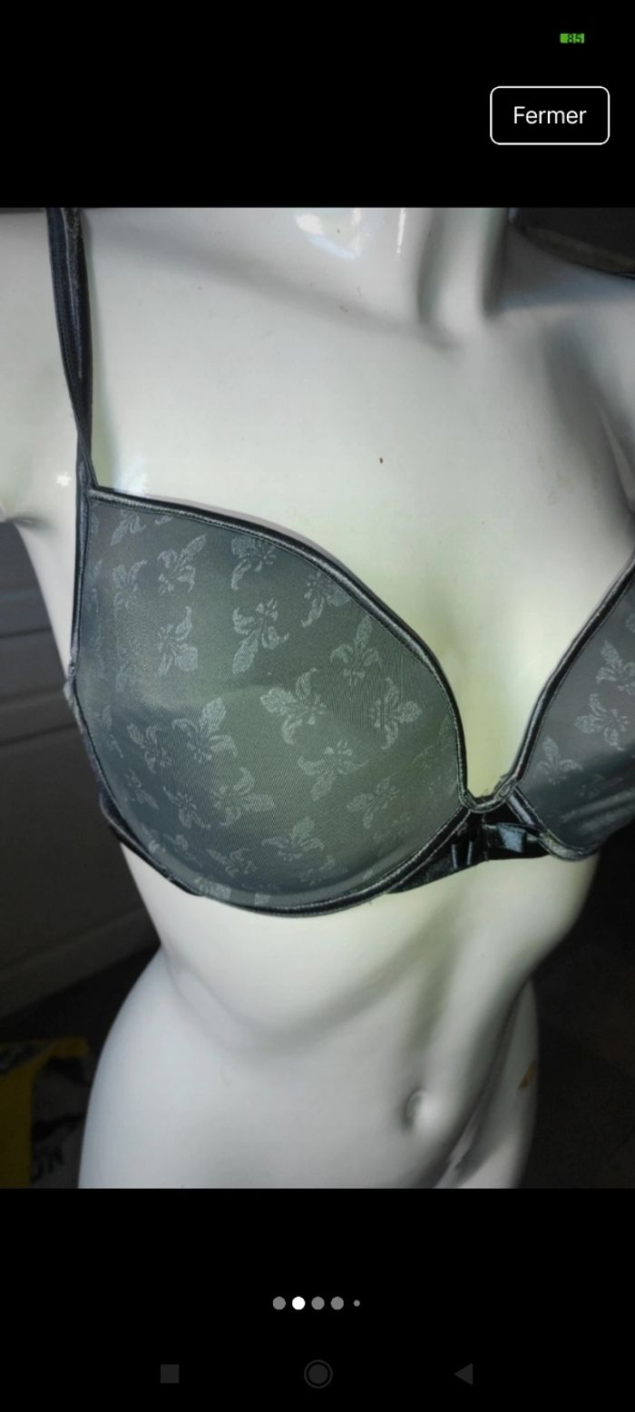 Très beau soutien gorge L2 - photo numéro 3