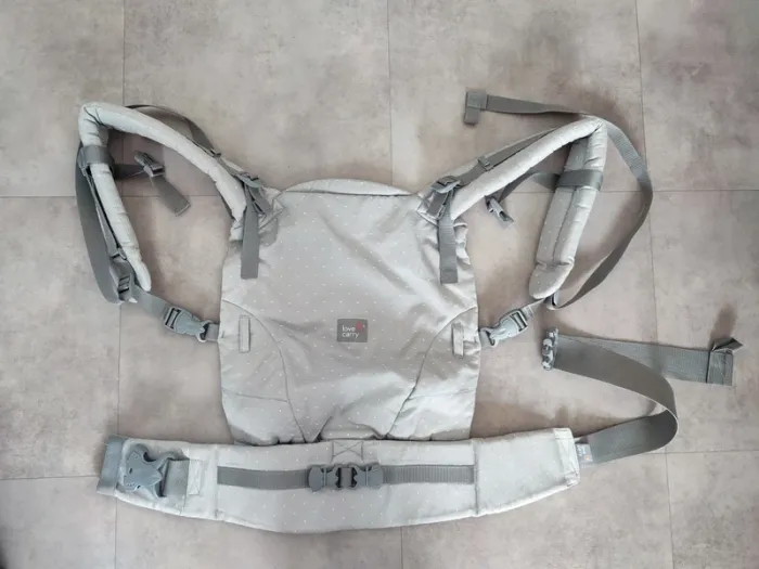 Porte bébé ONE+de Love and Carry