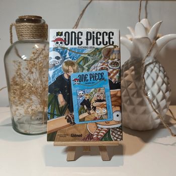 Manga one piece tome 7 + magnet collector