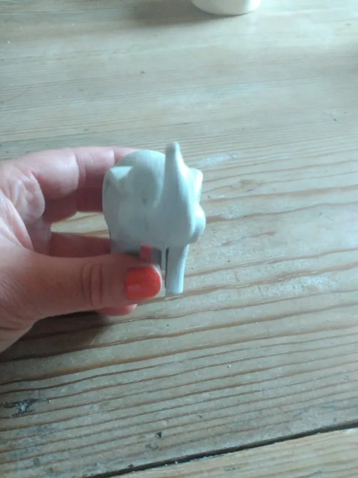 Petit Éléphant Jouet - photo numéro 3