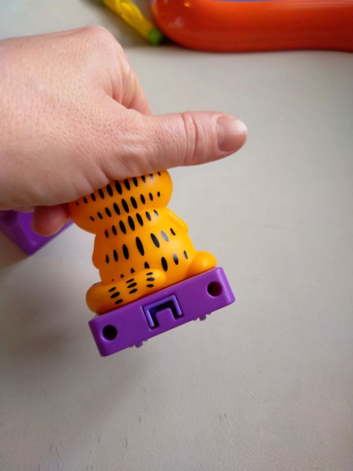 Jouet Garfield burger King 2012 - photo numéro 7