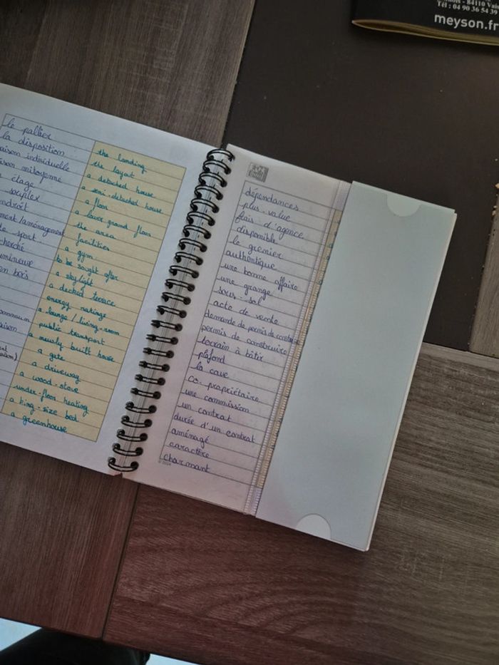 Cahier bilingue - photo numéro 2
