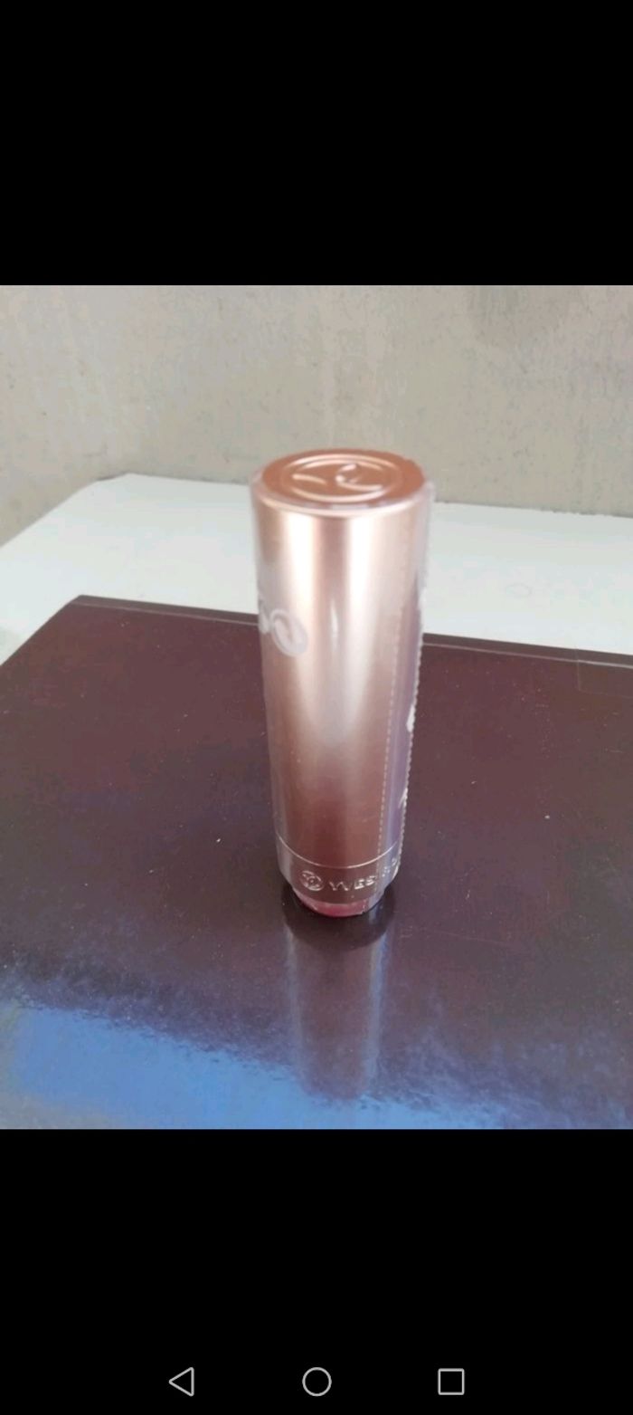 ROUGE  À LÈVRES MAT 150 NEUF - photo numéro 3