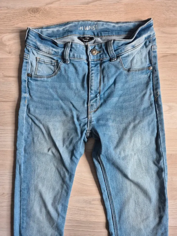 Jean 13/14ans 164cm - photo numéro 2