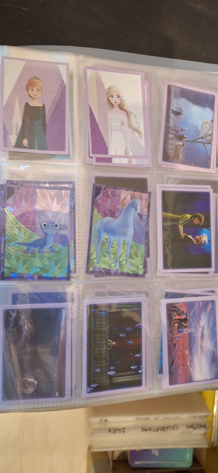 Cartes et stickers de la collection " la reine des neige II " neufs - photo numéro 2