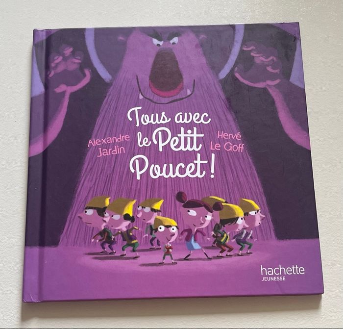 Tous avec le Petit Poucet Hachette Jeunesse
